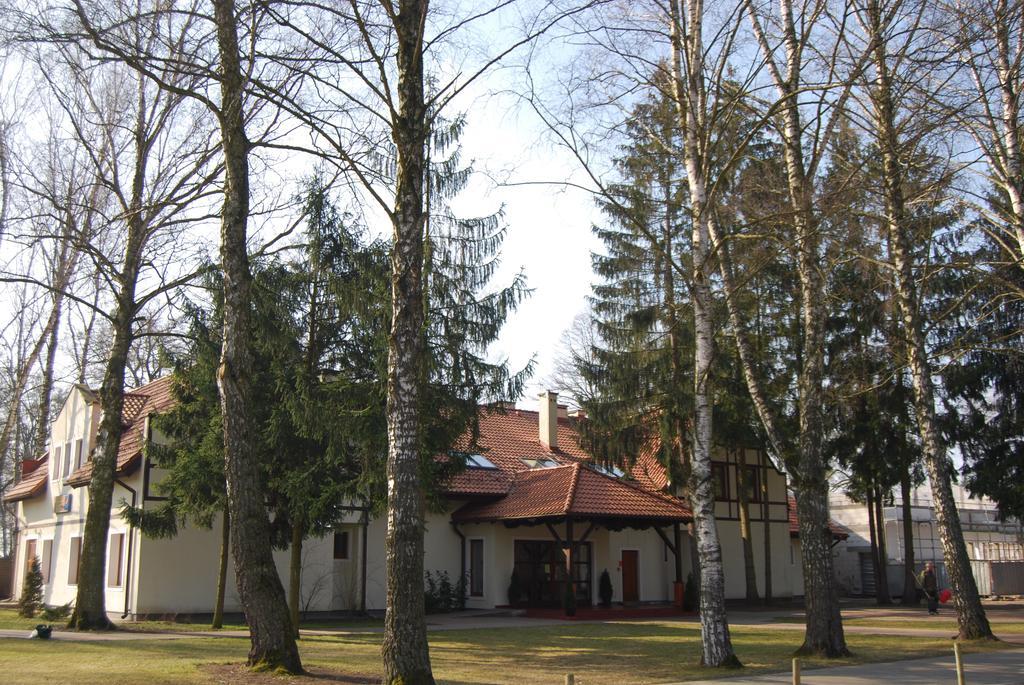 Hotel Restauracja Cztery Pory Roku Orneta Buitenkant foto